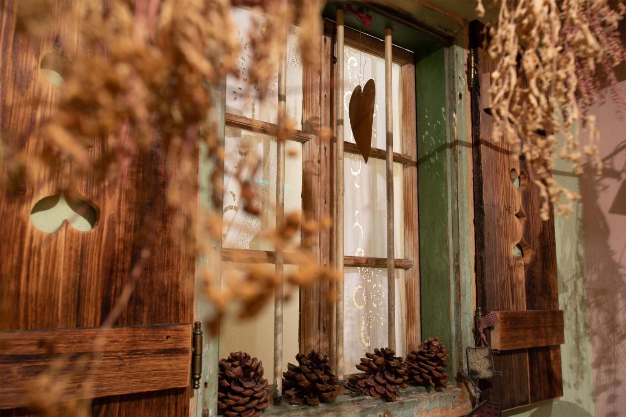 B&B Wienerhof Trins Bagian luar foto